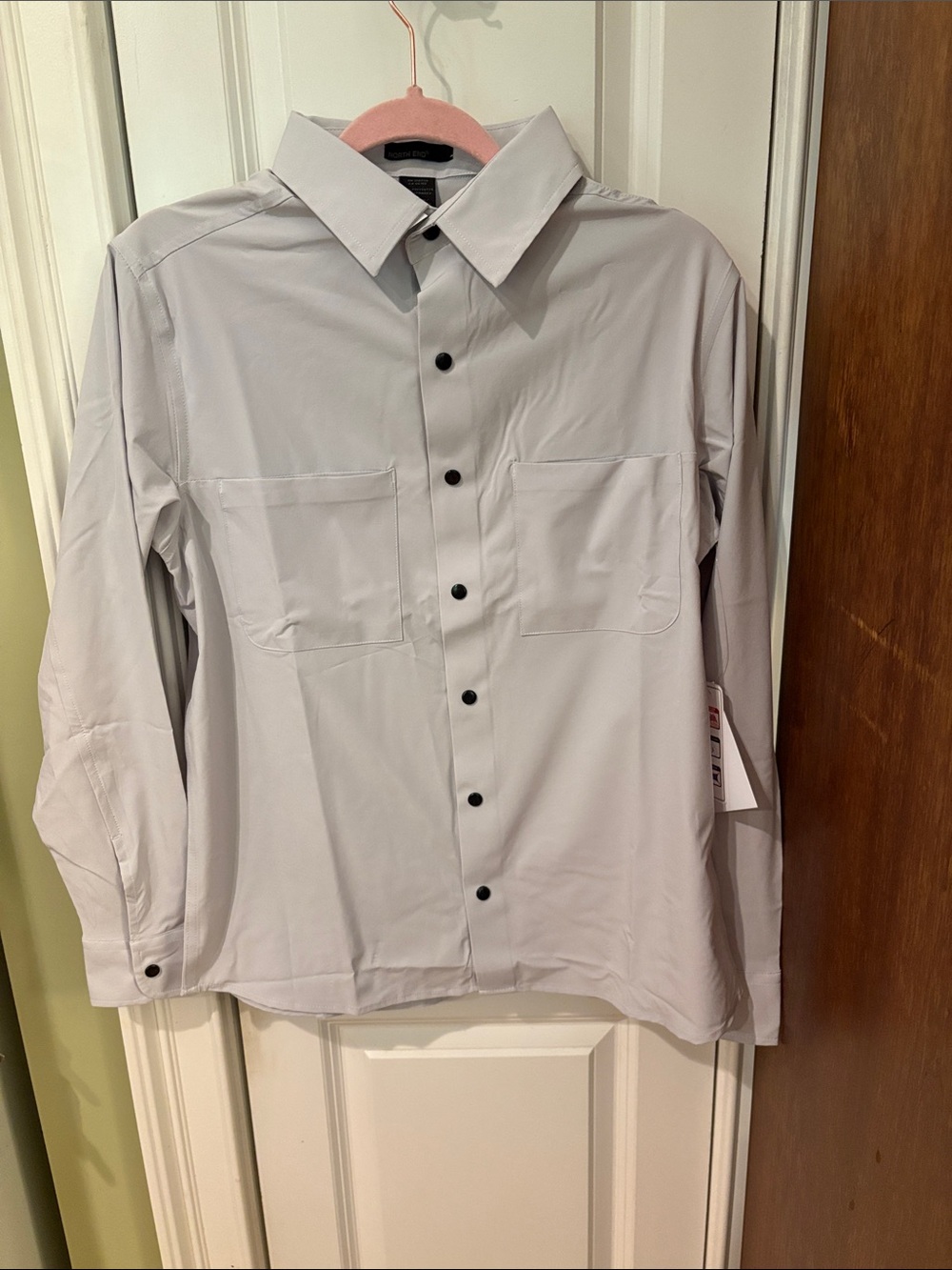Men's Casual Button-Down Shirt - Light Gray NWT sku TR111 size S